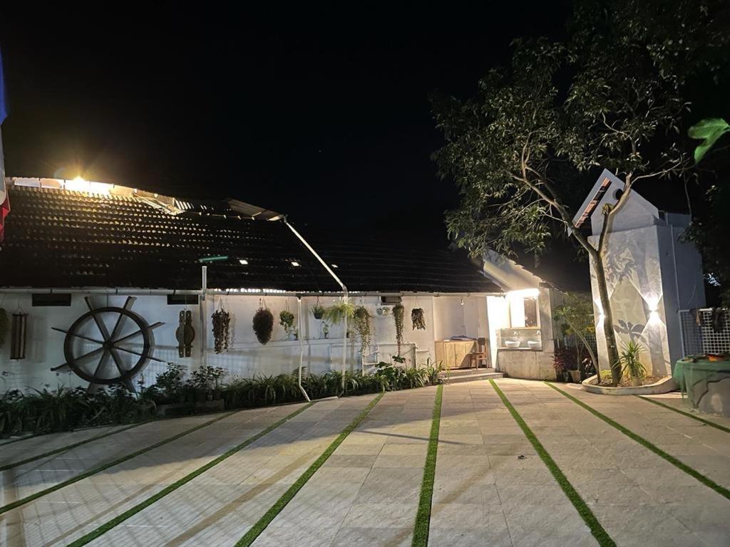 Kayyalas Courtyard Thrissur 외부 사진