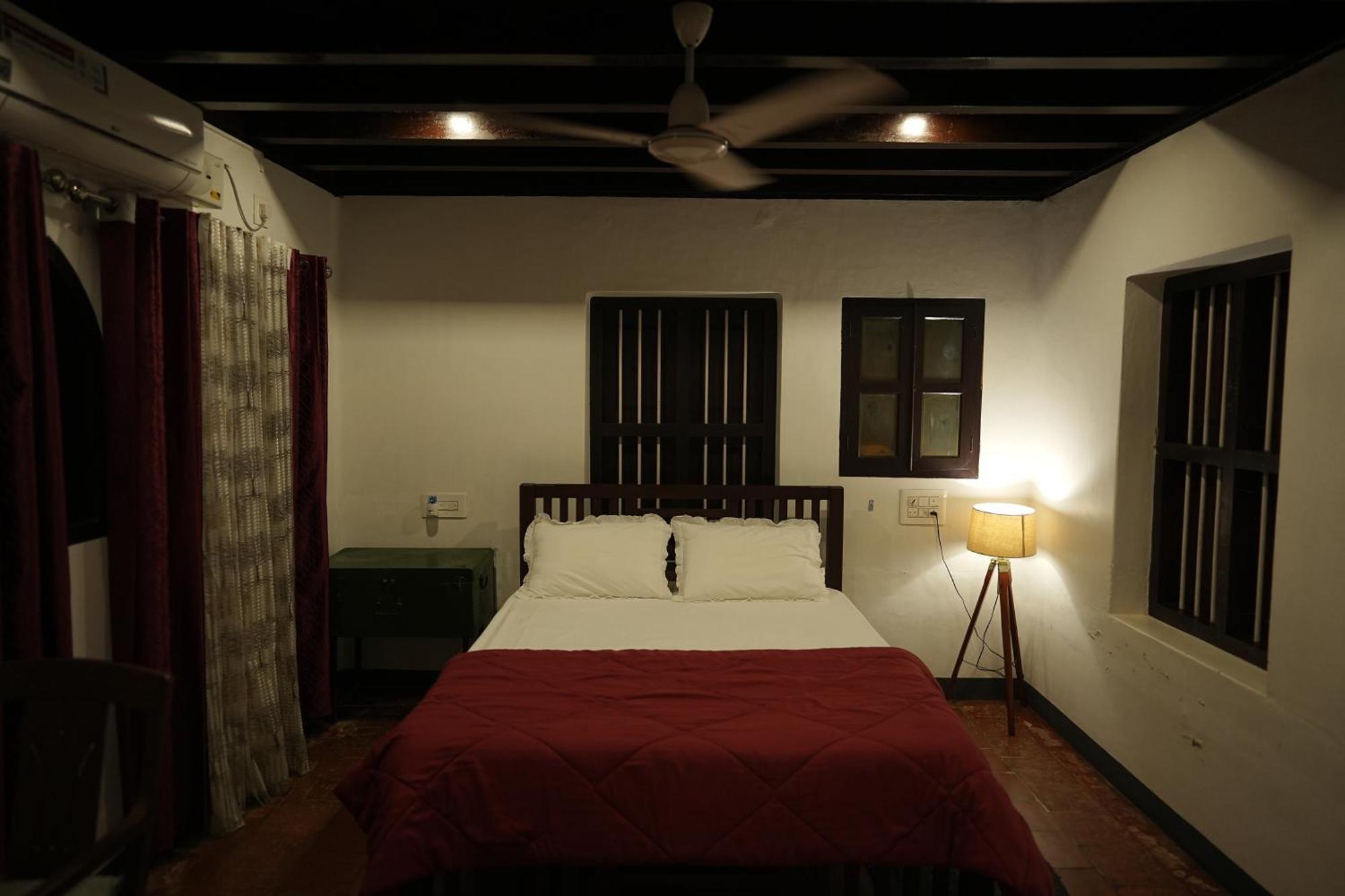 Kayyalas Courtyard Thrissur 외부 사진